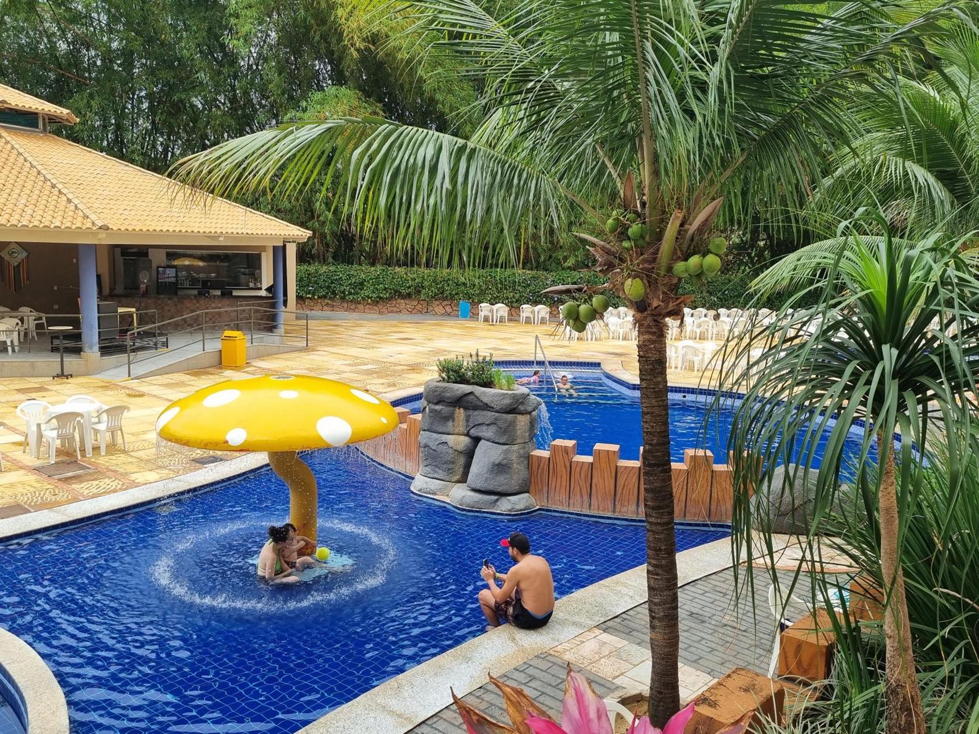 Flat 902 Golden Dolphin Express Apartamento